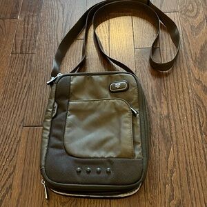 Tumi T-Tech Small Messenger Bag